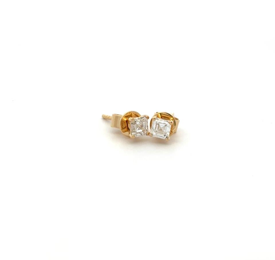 Studs earrings 1 ct